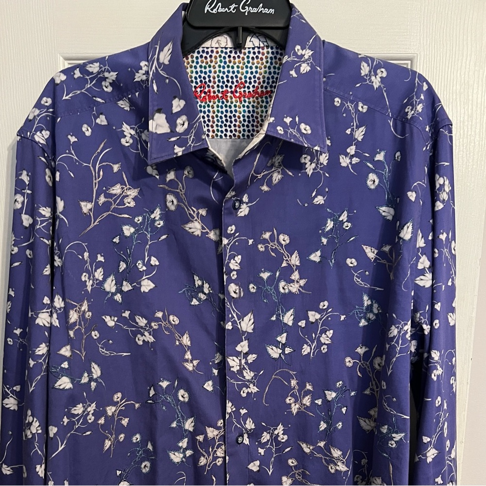 Robert Graham XXL beautiful purple with flowers and the best flip cuff ever